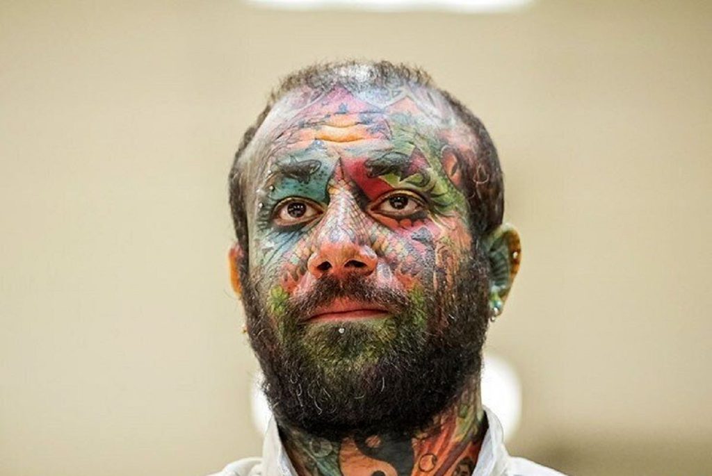 بازگشت تتلو به کشورش، آپدیت ورژن قبلی